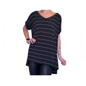 🖤 Zenana Premium Black Stripe Tee 🖤 Size Small oversized Fit